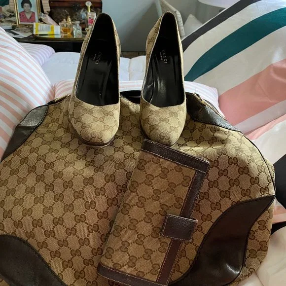 LET'S GO LADIES!!!!! GUCCI the whole set PURSE, WALLET AND SHOES (size8) - Picture 11 of 14